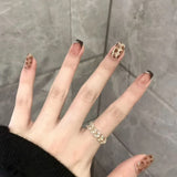 Herfst nagels 2024 Wear Armor Golden Brown Sweet Spicy Leopard Print Early Autumn White French Wear Nail